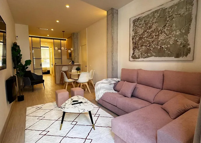 Apartamentos orilla del Bernabéu